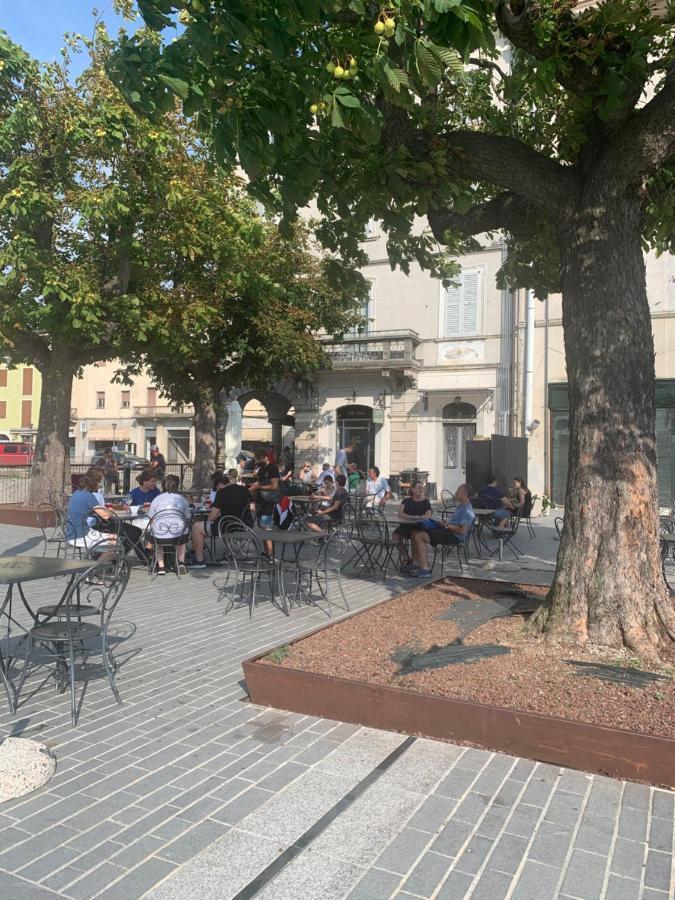 Palazzo Clerici Leilighet Luino Eksteriør bilde