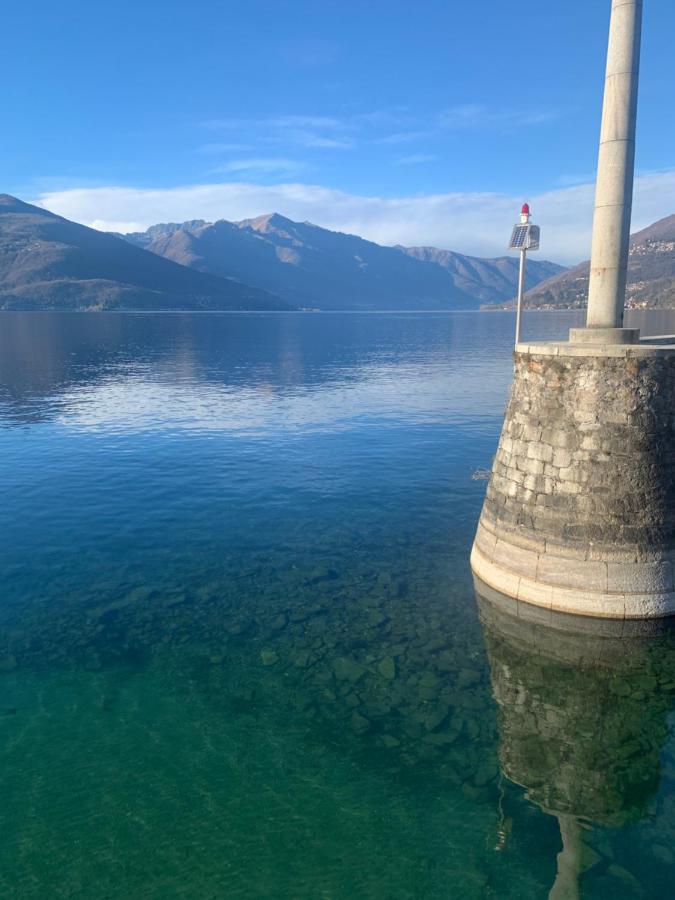 Palazzo Clerici Leilighet Luino Eksteriør bilde